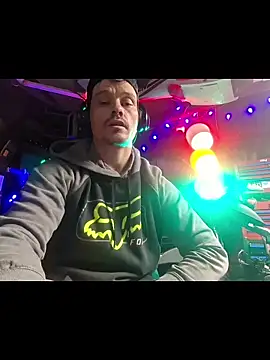 twistafatpipe online show from 05-03-26, 12:44