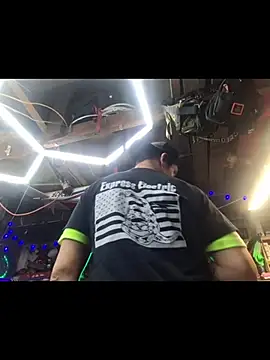 twistafatpipe online show from 05-05-26, 06:10