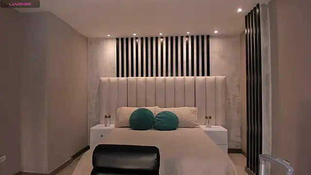 NataliaGaret online show from 09-28-25, 11:21