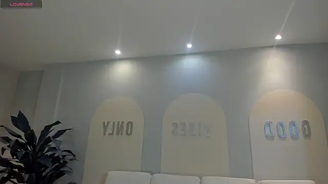 Snapshot of NataliaGaret chatting on 04-03-26, 10:46 NataliaGaret online show from 04-03-26, 10:46