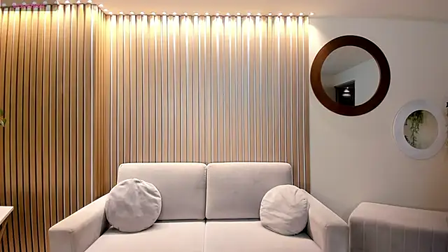Snapshot of NataliaGaret chatting on 04-12-26, 10:59 NataliaGaret online show from 04-12-26, 10:59