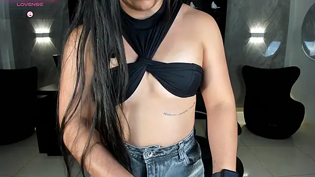 MilaColeman online show from 05-19-26, 05:36