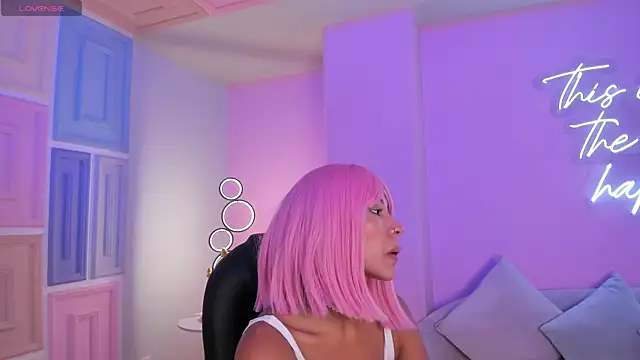 AmberColors  online show from 11-26-25, 07:37