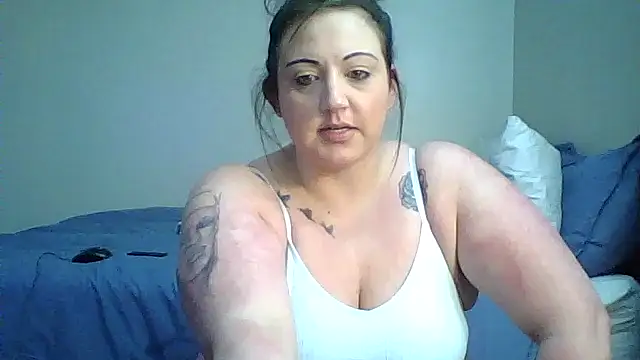 lauren3487 online show from 04-28-26, 06:40