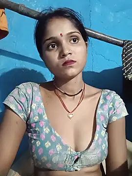 Snapshot of Harini_Gautam chatting on 06-11-26, 04:49 Harini Gautam online show from 06-11-26, 04:49