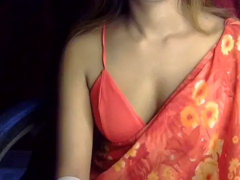 heartless Queen online show from 11-26-25, 06:14