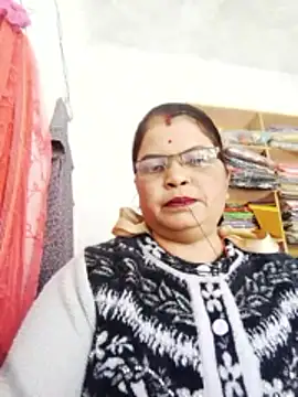 Bhavna hot online show from 12-17-25, 07:58