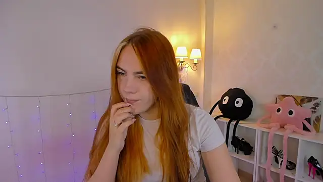 Snapshot of Gingerr_pie chatting on 09-29-25, 06:46 Gingerr pie online show from 09-29-25, 06:46