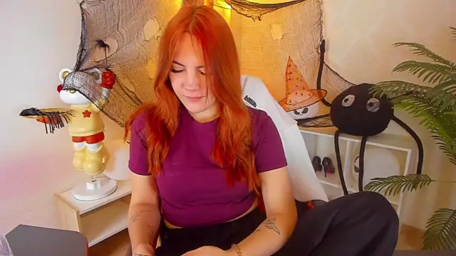 Snapshot of Gingerr_pie chatting on 11-02-25, 06:32 Gingerr pie online show from 11-02-25, 06:32