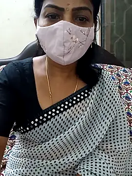 Snapshot of Rithya27 chatting on 04-01-26, 06:05 Rithya27 online show from 04-01-26, 06:05