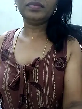 Snapshot of Rithya27 chatting on 04-13-26, 06:02 Rithya27 online show from 04-13-26, 06:02