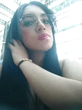 Linda Saenz  online show from 11-06-25, 07:48