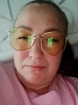 Kiss Eva online show from 10-01-25, 12:33