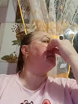 Kiss Eva online show from 10-16-25, 04:30