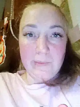 Kiss Eva online show from 01-08-26, 05:59