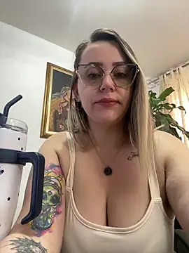 CurvyLust x online show from 05-11-26, 02:12