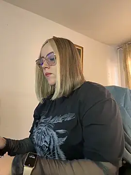 CurvyLust x online show from 06-20-26, 02:42