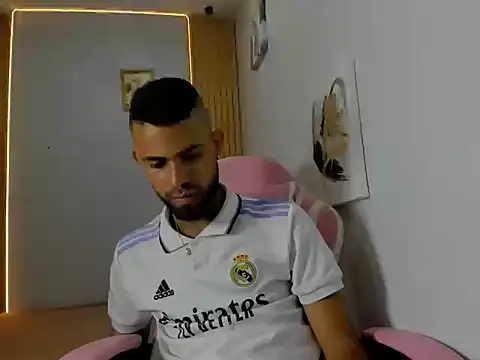 adri sexboy229 online show from 09-09-25, 01:38