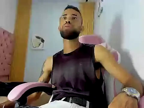 adri sexboy229 online show from 09-25-25, 12:58