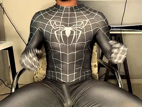 Snapshot of edualqxo chatting on 10-29-25, 03:25 edualqxo online show from 10-29-25, 03:25