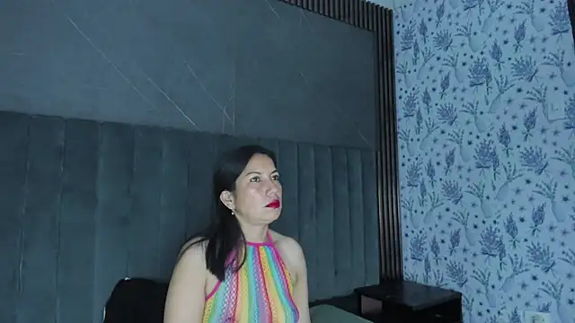 Megan Collinss  online show from 12-20-25, 02:46