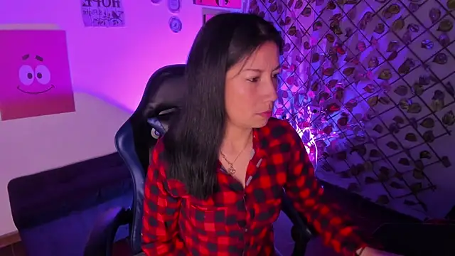 Megan Collinss  online show from 02-06-26, 03:15