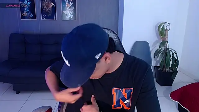 david santos16 online show from 09-15-25, 02:22