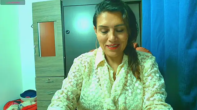 Snapshot of Marysexy73 chatting on 09-11-25, 10:15 Marysexy73 online show from 09-11-25, 10:15
