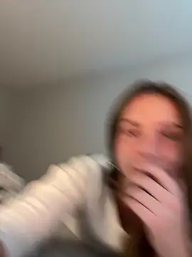 MadilynX777 online show from 10-02-25, 08:49