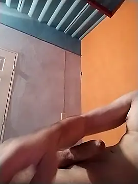 KingMaxiZ online show from 10-11-25, 05:17