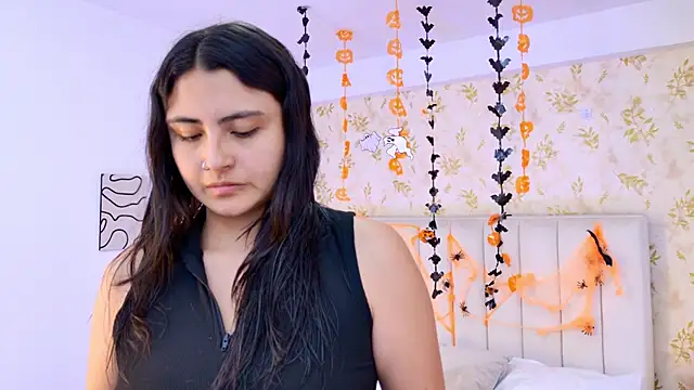 Celeste Ackerman online show from 10-23-25, 08:07