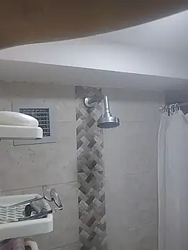 VioletxBloom online show from 12-05-25, 07:10