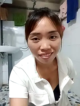 Snapshot of sulove_xx chatting on 09-15-25, 01:49 sulove xx online show from 09-15-25, 01:49
