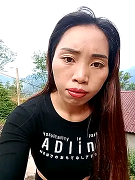 Snapshot of sulove_xx chatting on 10-19-25, 12:22 sulove xx online show from 10-19-25, 12:22