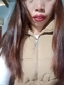 Snapshot of sulove_xx chatting on 10-24-25, 01:46 sulove xx online show from 10-24-25, 01:46