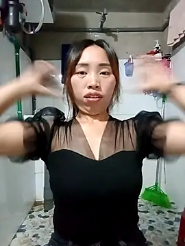 Snapshot of sulove_xx chatting on 10-25-25, 02:13 sulove xx online show from 10-25-25, 02:13