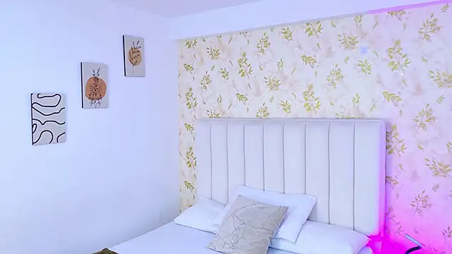 Samanta Isel online show from 09-30-25, 03:00