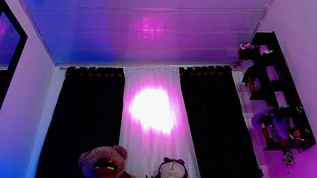valerii fox 69 online show from 05-22-26, 03:35