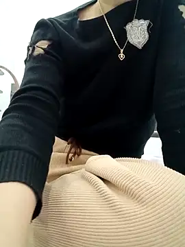 Buny vera online show from 11-17-25, 01:55