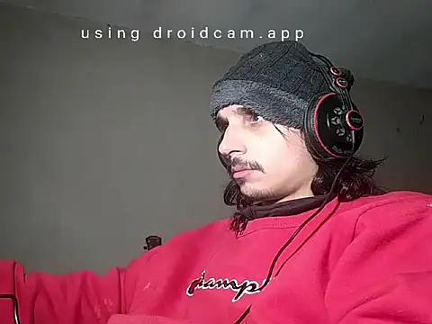 Snapshot of papito20cm chatting on 05-11-26, 07:03 papito20cm online show from 05-11-26, 07:03