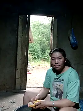 quynhkoolbae online show from 09-17-25, 11:06