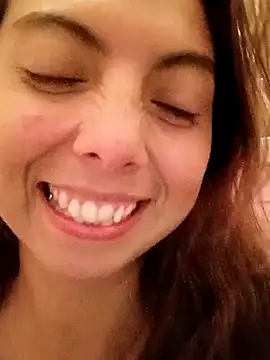 MoonBlueSex online show from 10-19-25, 04:57