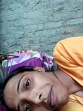 Snapshot of Pinki_thakur_1 chatting on 10-26-25, 06:52 Pinki thakur 1 online show from 10-26-25, 06:52