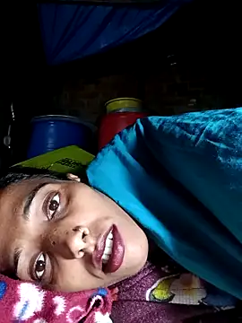 Snapshot of Pinki_thakur_1 chatting on 10-27-25, 04:33 Pinki thakur 1 online show from 10-27-25, 04:33