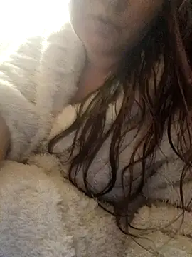 ivorywhisper online show from 10-13-25, 08:42