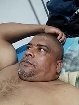 Snapshot of Fonseca_sexy chatting on 11-08-25, 04:29 Fonseca sexy online show from 11-08-25, 04:29