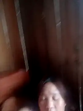 Snapshot of miumiu_00 chatting on 09-25-25, 07:01 miumiu 00 online show from 09-25-25, 07:01