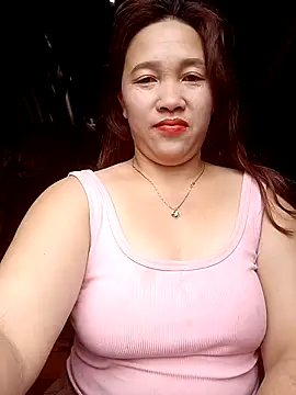 Snapshot of miumiu_00 chatting on 10-01-25, 07:47 miumiu 00 online show from 10-01-25, 07:47