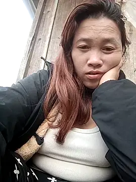 Snapshot of miumiu_00 chatting on 10-27-25, 09:24 miumiu 00 online show from 10-27-25, 09:24