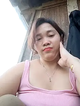 Snapshot of miumiu_00 chatting on 10-30-25, 01:51 miumiu 00 online show from 10-30-25, 01:51